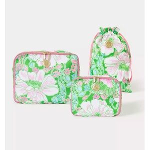 Lilly Pulitzer Green and Pink Travel Bag Set
